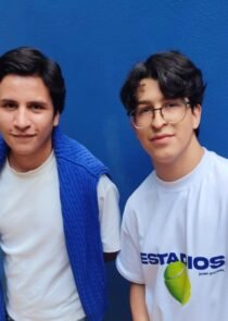 La banda tapatía Estadios presenta Joven Promesa, un disco que mezcla nostalgia, fútbol e indie rock. Conoce su historia, influencias y planes en la Ciudad de México.