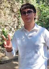 Diego Navi explica su cambio de nombre y el concepto de “a 3 m no se siente igual”, su EP con influencias country