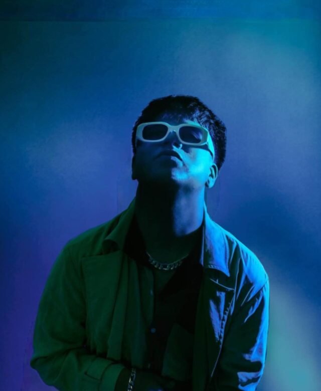 Danny Padilla habla sobre Éxitos Ajenos Vol. 2, su proyecto donde convierte canciones icónicas del rock en versiones de regional mexicano y prepara su debut con temas originales.