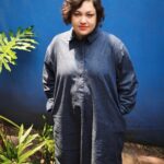 Agris charla sobre su transición tras 'Cumpleaños y Funerales', su colaboración con Mauro Muñoz y cómo la rabia y el pop definen su nueva era musical.