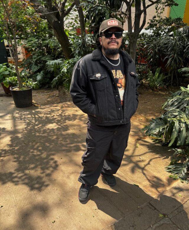 Muelas de Gallo rompe el silencio sobre el fin de Banda Bastón, los secretos de su disco 'Minisuper el Rey Deluxe' y su filosofía sobre el rap de raíz.