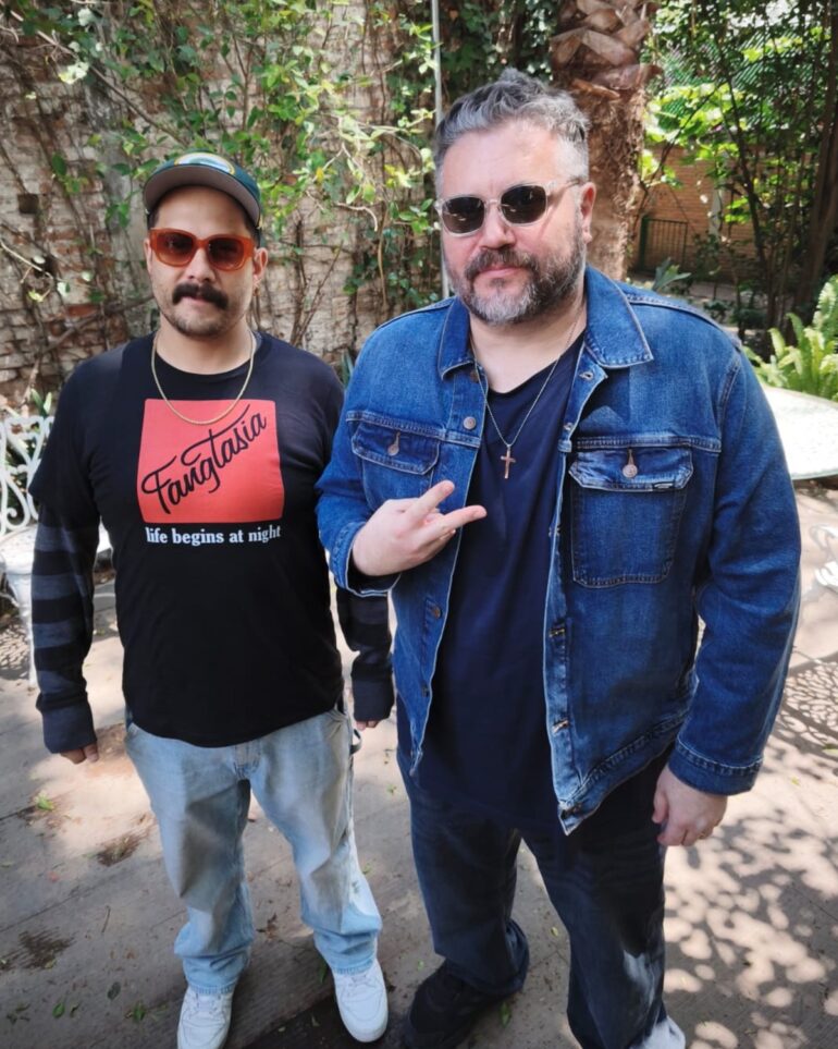 La banda mexicana The Cosmetics vuelve tras 16 años de ausencia con nuevas canciones, el sencillo “Love Me Again” y un concierto especial en la CDMX. Te contamos los detalles de su regreso.