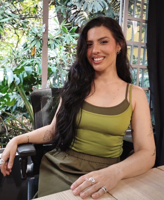 Hablamos en exclusiva con Miriam Rodríguez en su visita a México. La artista española se sincera sobre la salud mental, el cierre de 'Líneas Rojas' con 'Duele Menos' y el proceso de creación artesanal de su nuevo álbum.