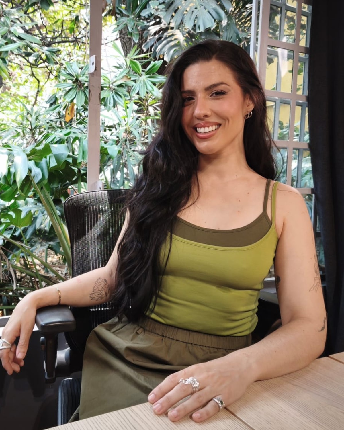 Hablamos en exclusiva con Miriam Rodríguez en su visita a México. La artista española se sincera sobre la salud mental, el cierre de 'Líneas Rojas' con 'Duele Menos' y el proceso de creación artesanal de su nuevo álbum.