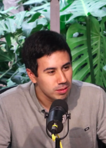 Vino el Viernes presenta Claroscuro: Entrevista con Chucho y fecha en Rebel Rebel