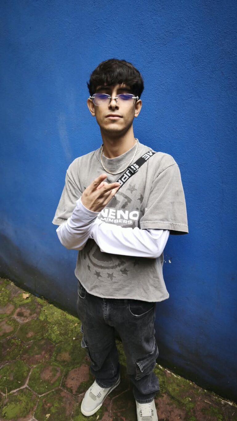 Cocho entrevista: De productor de corridos al éxito urbano y 'Cherry Vibes'