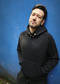 Pere George entrevista: El arte de producir, migrar y crear su disco conceptual